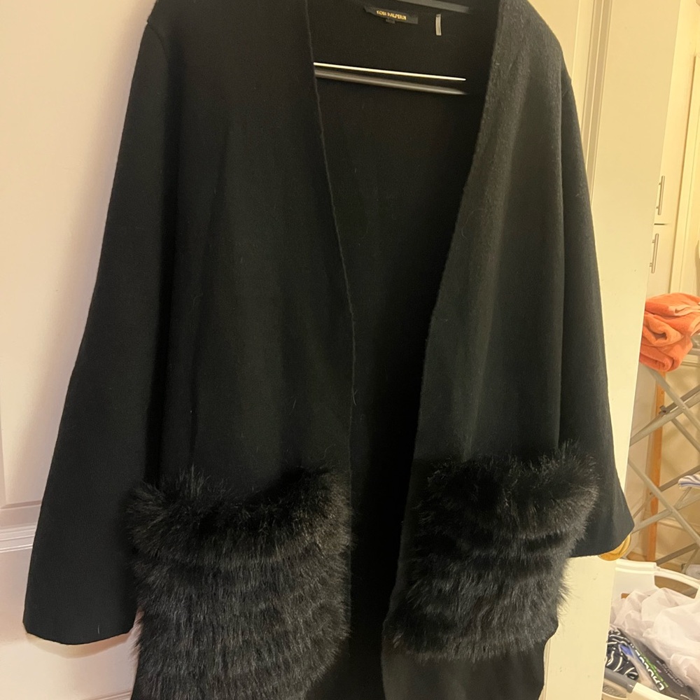 Kobi halperin black wool blend longsleeved cardigan - faux fur pkts size M